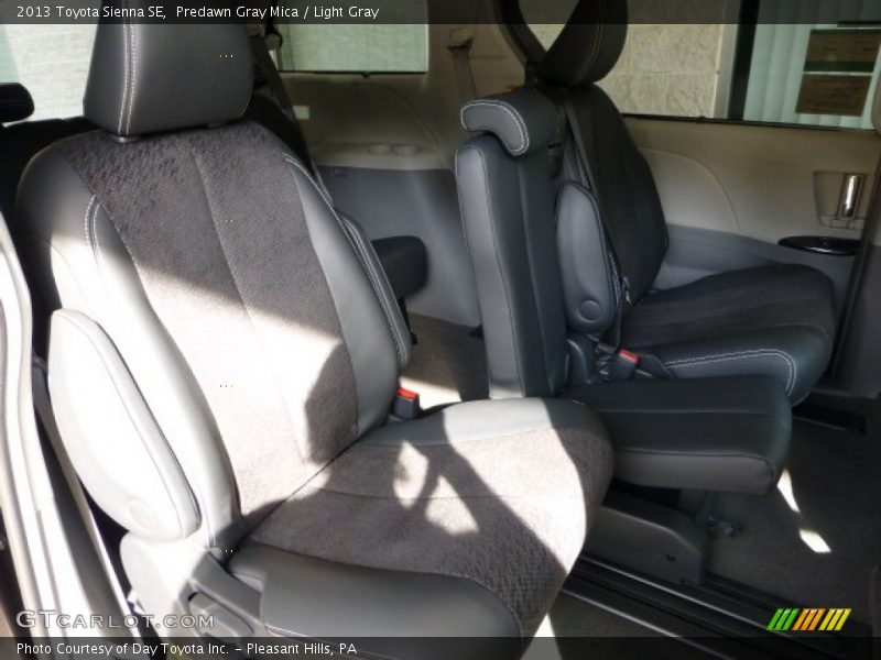 Predawn Gray Mica / Light Gray 2013 Toyota Sienna SE