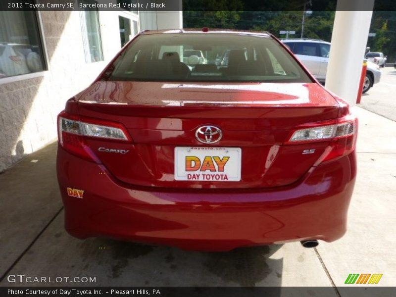Barcelona Red Metallic / Black 2012 Toyota Camry SE