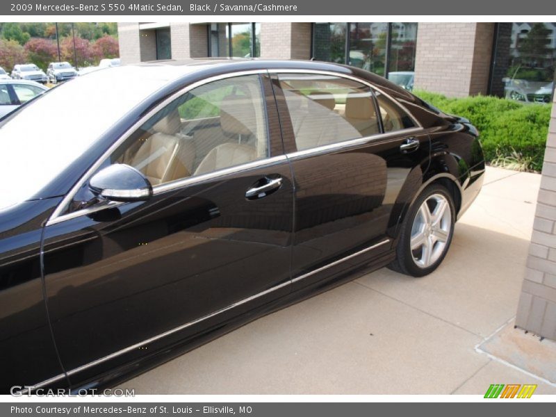 Black / Savanna/Cashmere 2009 Mercedes-Benz S 550 4Matic Sedan