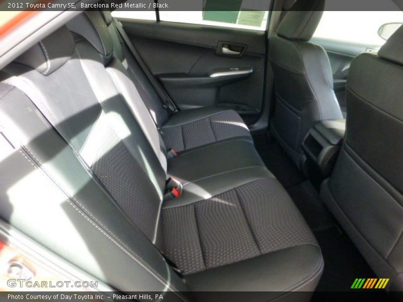 Barcelona Red Metallic / Black 2012 Toyota Camry SE