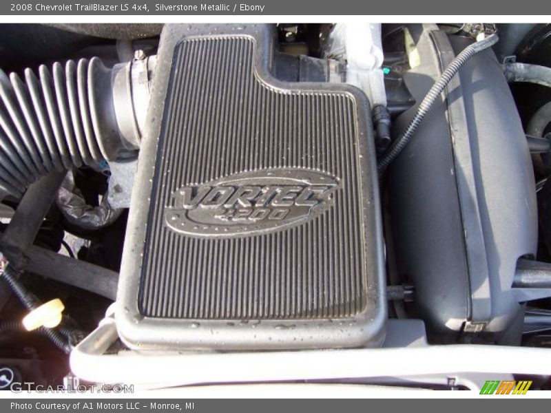 Silverstone Metallic / Ebony 2008 Chevrolet TrailBlazer LS 4x4