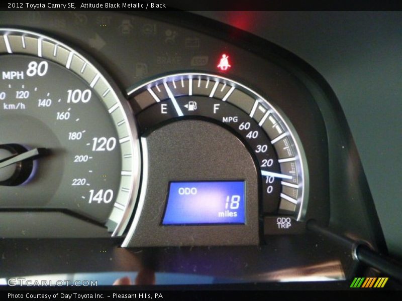 Attitude Black Metallic / Black 2012 Toyota Camry SE