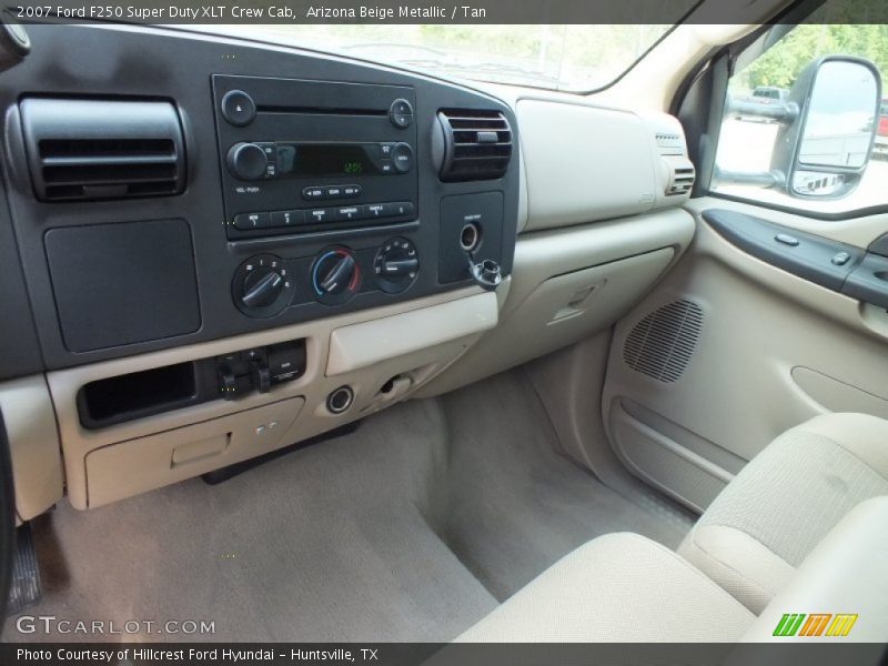 Arizona Beige Metallic / Tan 2007 Ford F250 Super Duty XLT Crew Cab