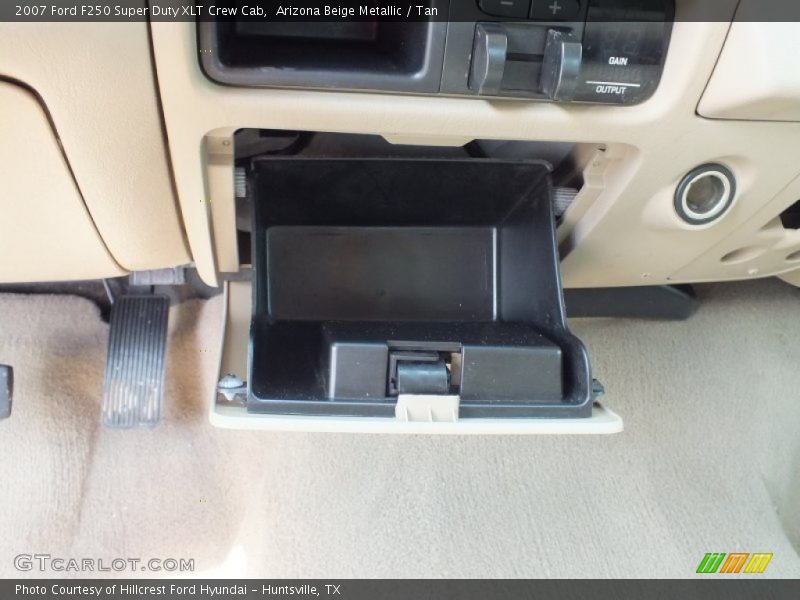 Arizona Beige Metallic / Tan 2007 Ford F250 Super Duty XLT Crew Cab