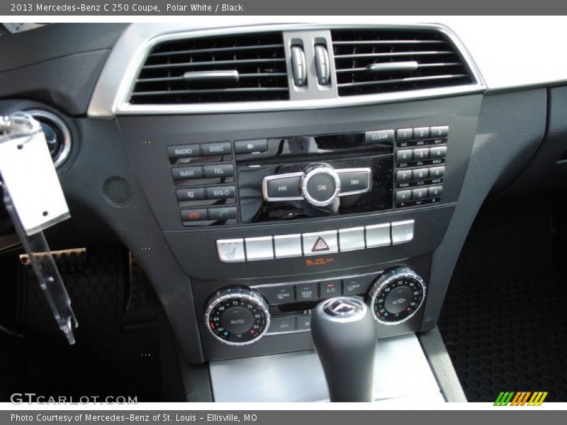Polar White / Black 2013 Mercedes-Benz C 250 Coupe