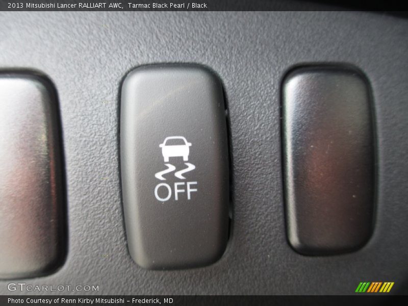 Tarmac Black Pearl / Black 2013 Mitsubishi Lancer RALLIART AWC