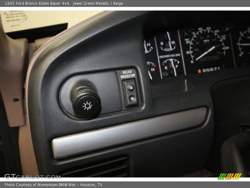 Controls of 1993 Bronco Eddie Bauer 4x4