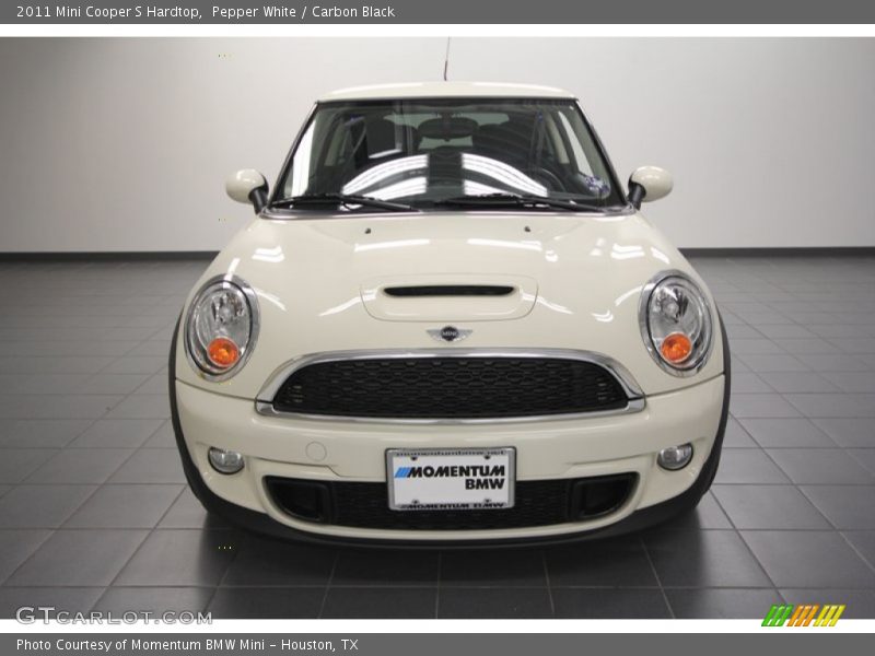 Pepper White / Carbon Black 2011 Mini Cooper S Hardtop
