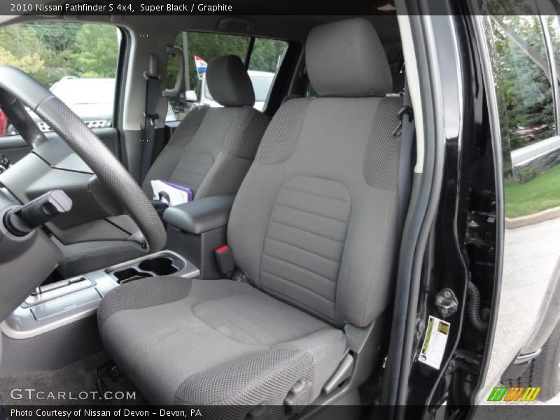 Front Seat of 2010 Pathfinder S 4x4