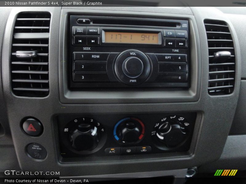 Audio System of 2010 Pathfinder S 4x4