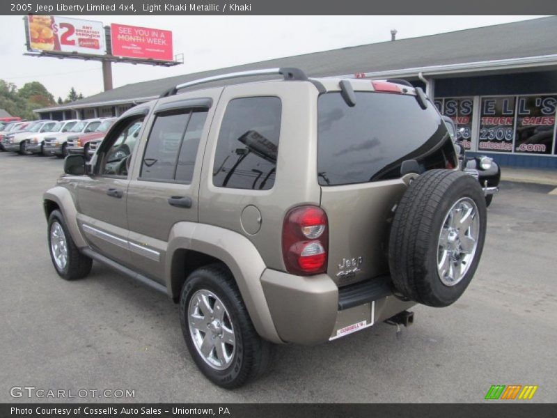 Light Khaki Metallic / Khaki 2005 Jeep Liberty Limited 4x4