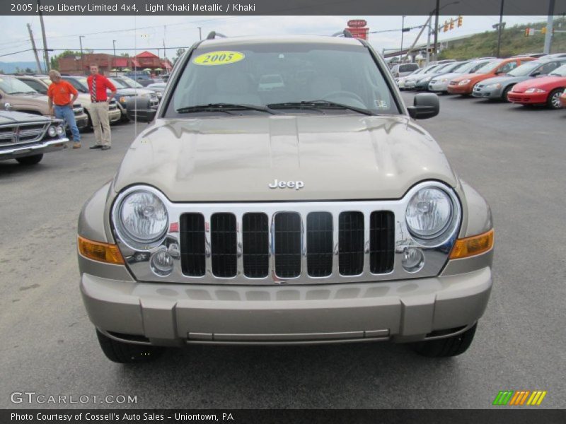 Light Khaki Metallic / Khaki 2005 Jeep Liberty Limited 4x4