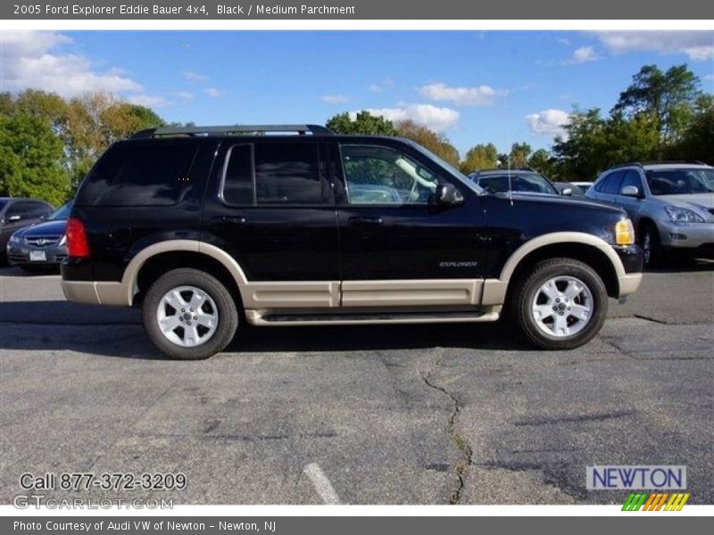 Black / Medium Parchment 2005 Ford Explorer Eddie Bauer 4x4