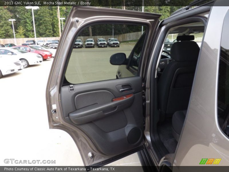 Mocha Steel Metallic / Ebony 2013 GMC Yukon SLE