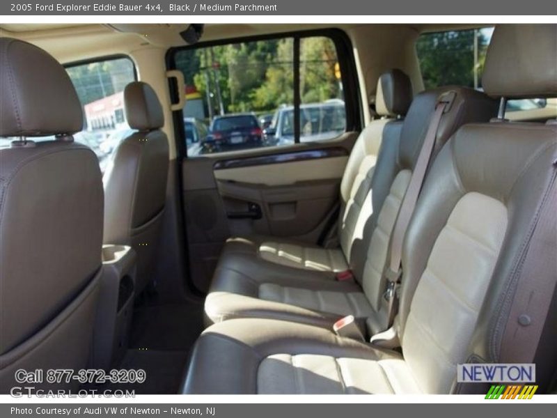 Black / Medium Parchment 2005 Ford Explorer Eddie Bauer 4x4