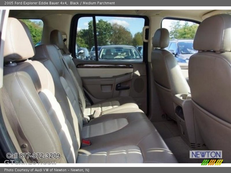 Black / Medium Parchment 2005 Ford Explorer Eddie Bauer 4x4