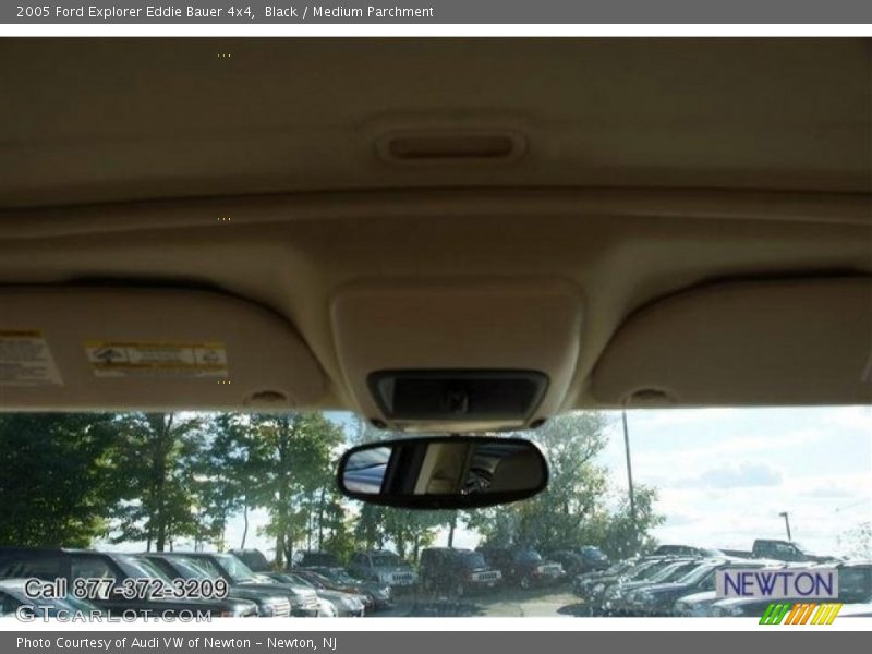 Black / Medium Parchment 2005 Ford Explorer Eddie Bauer 4x4