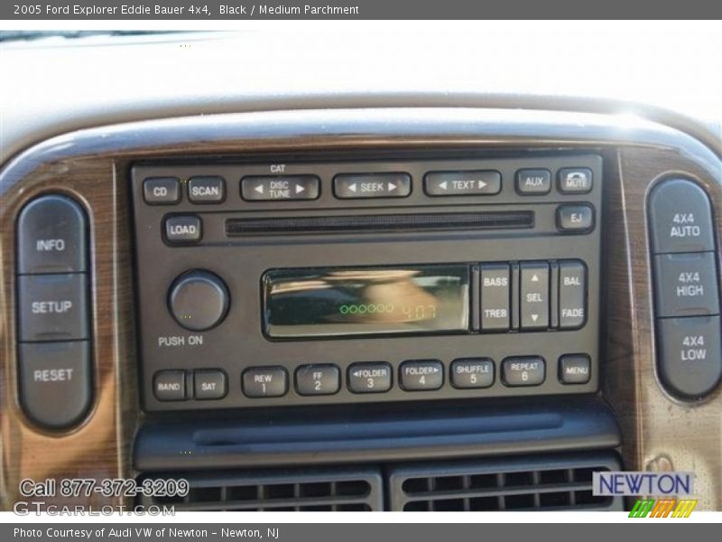 Black / Medium Parchment 2005 Ford Explorer Eddie Bauer 4x4