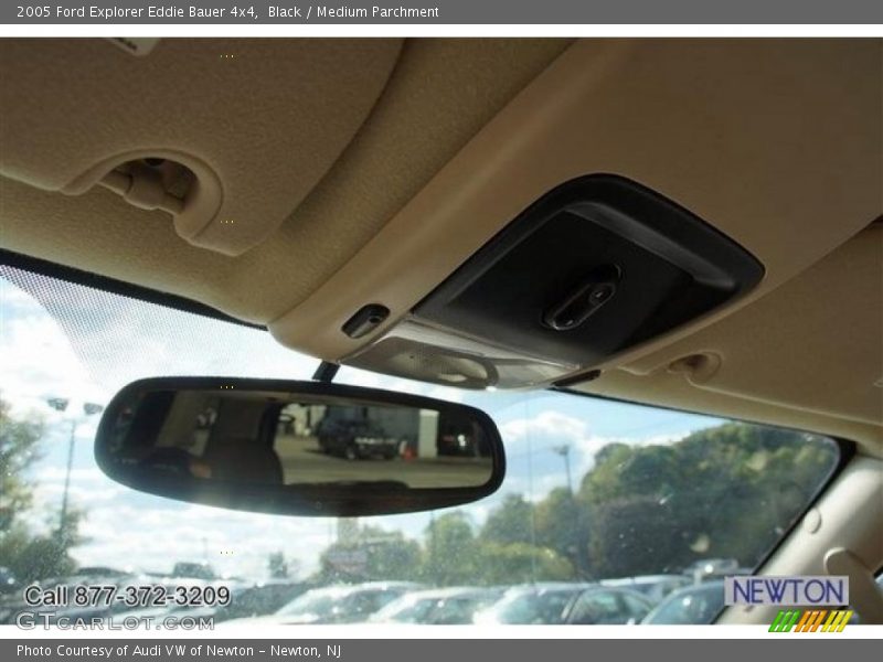 Black / Medium Parchment 2005 Ford Explorer Eddie Bauer 4x4
