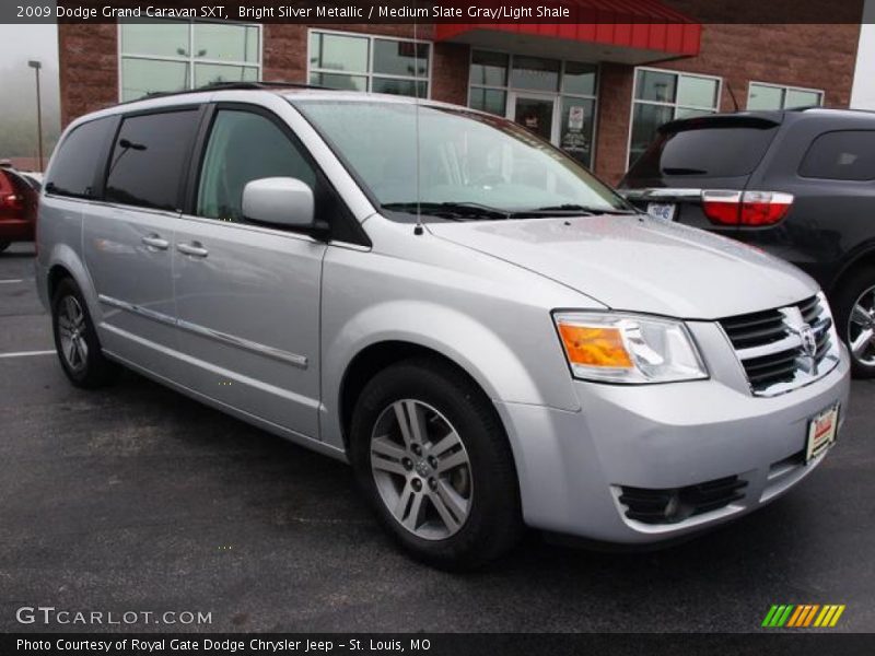 Bright Silver Metallic / Medium Slate Gray/Light Shale 2009 Dodge Grand Caravan SXT