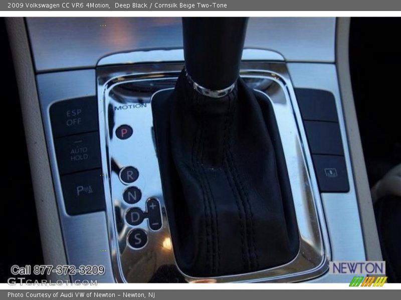 Deep Black / Cornsilk Beige Two-Tone 2009 Volkswagen CC VR6 4Motion