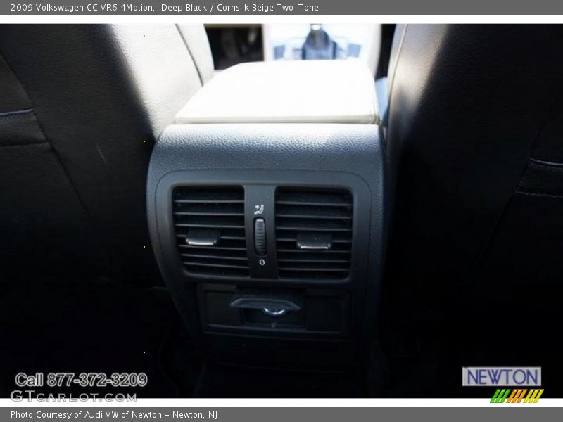 Deep Black / Cornsilk Beige Two-Tone 2009 Volkswagen CC VR6 4Motion