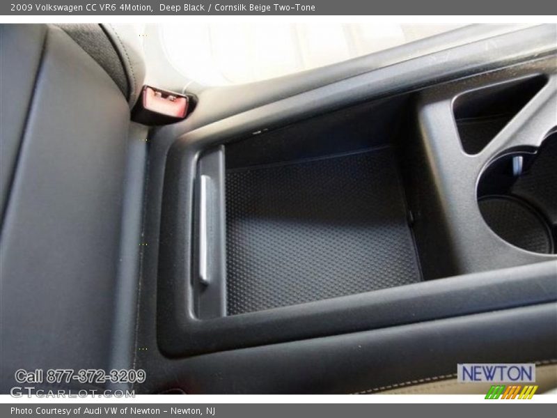 Deep Black / Cornsilk Beige Two-Tone 2009 Volkswagen CC VR6 4Motion