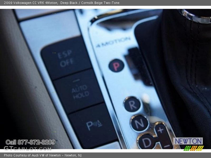 Deep Black / Cornsilk Beige Two-Tone 2009 Volkswagen CC VR6 4Motion