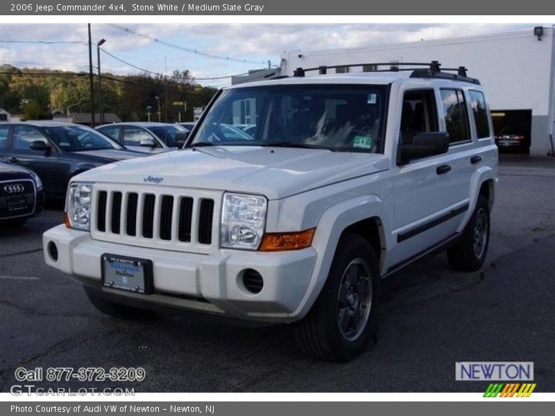 Stone White / Medium Slate Gray 2006 Jeep Commander 4x4