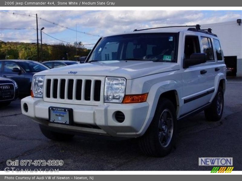 Stone White / Medium Slate Gray 2006 Jeep Commander 4x4