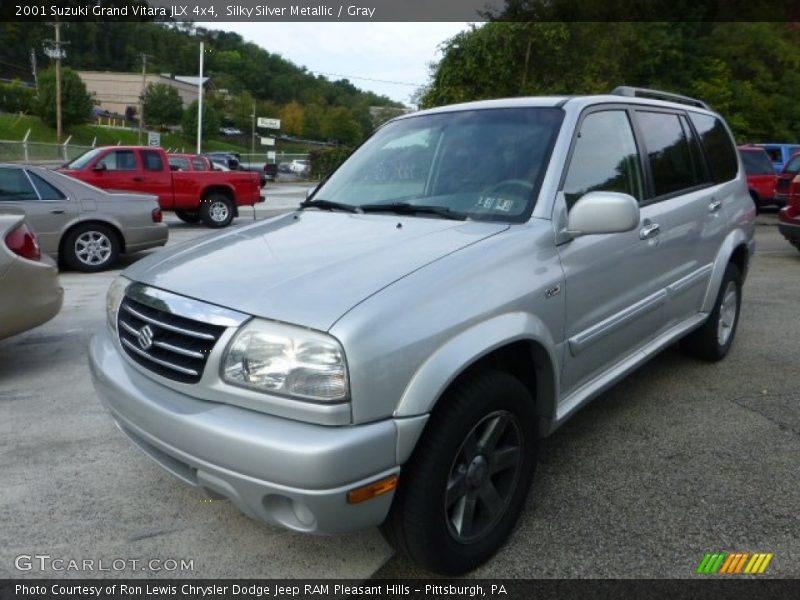 Silky Silver Metallic / Gray 2001 Suzuki Grand Vitara JLX 4x4