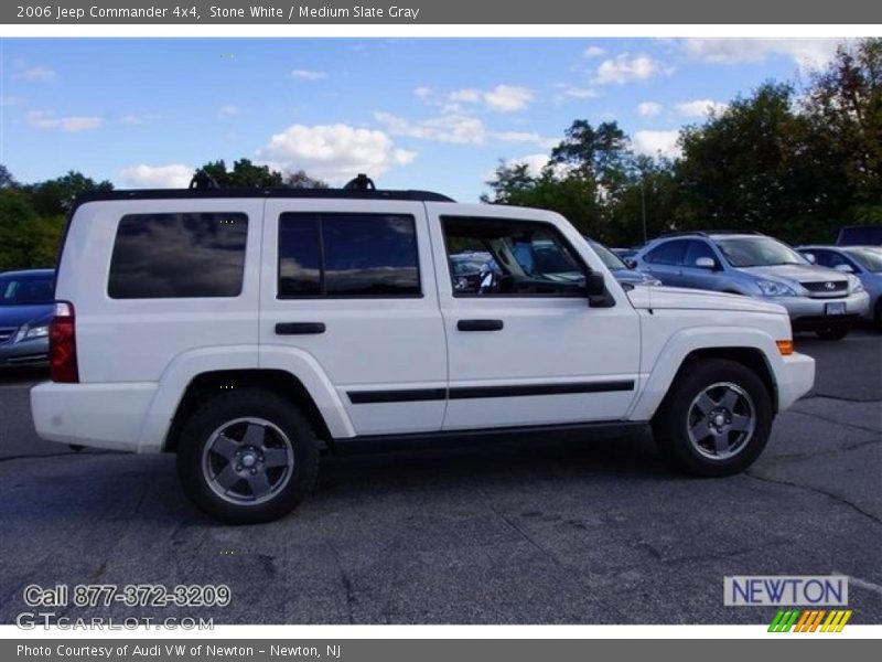 Stone White / Medium Slate Gray 2006 Jeep Commander 4x4