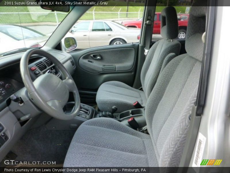 Silky Silver Metallic / Gray 2001 Suzuki Grand Vitara JLX 4x4