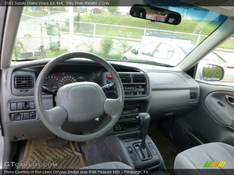 Silky Silver Metallic / Gray 2001 Suzuki Grand Vitara JLX 4x4