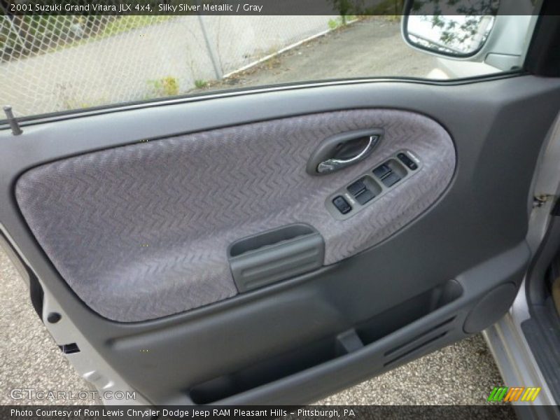 Silky Silver Metallic / Gray 2001 Suzuki Grand Vitara JLX 4x4