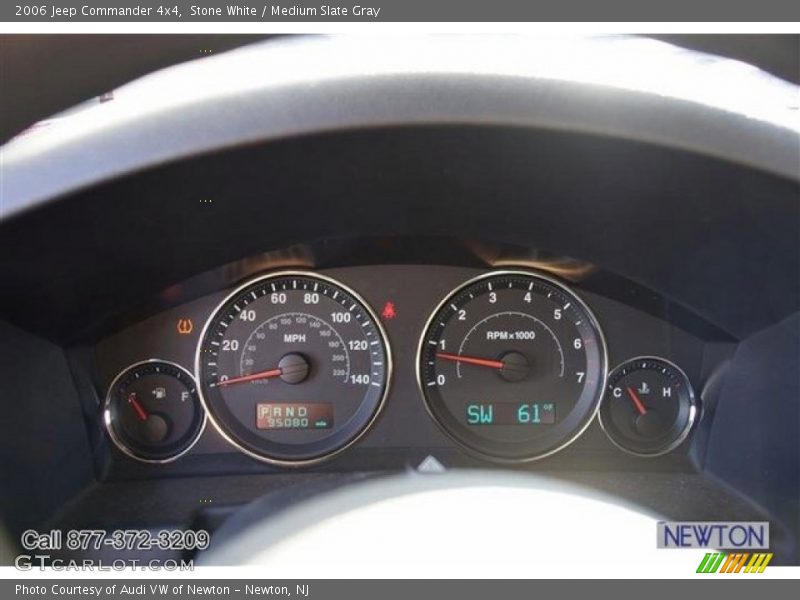 Stone White / Medium Slate Gray 2006 Jeep Commander 4x4