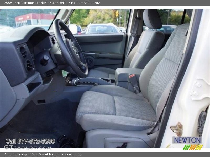 Stone White / Medium Slate Gray 2006 Jeep Commander 4x4
