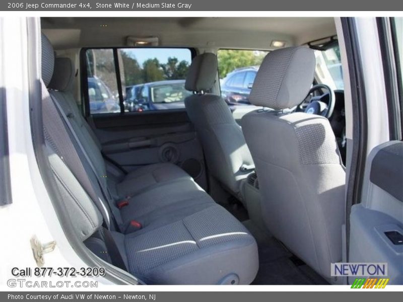 Stone White / Medium Slate Gray 2006 Jeep Commander 4x4