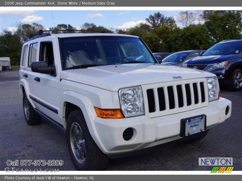 Stone White / Medium Slate Gray 2006 Jeep Commander 4x4