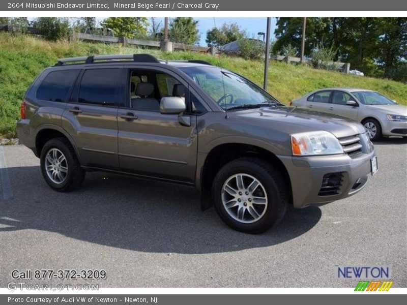 Mineral Beige Pearl / Charcoal Gray 2004 Mitsubishi Endeavor Limited