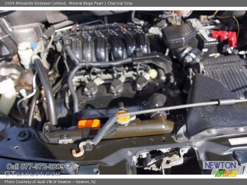 Mineral Beige Pearl / Charcoal Gray 2004 Mitsubishi Endeavor Limited