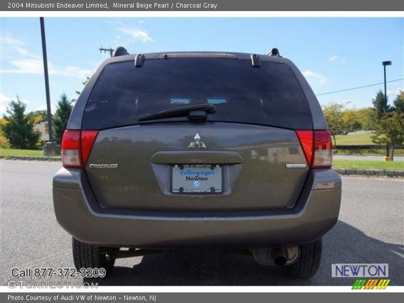 Mineral Beige Pearl / Charcoal Gray 2004 Mitsubishi Endeavor Limited
