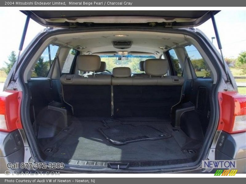 Mineral Beige Pearl / Charcoal Gray 2004 Mitsubishi Endeavor Limited