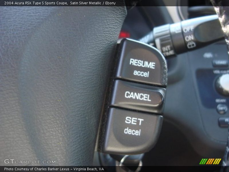 Controls of 2004 RSX Type S Sports Coupe