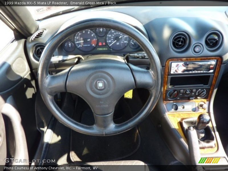 Emerald Green Mica / Black 1999 Mazda MX-5 Miata LP Roadster