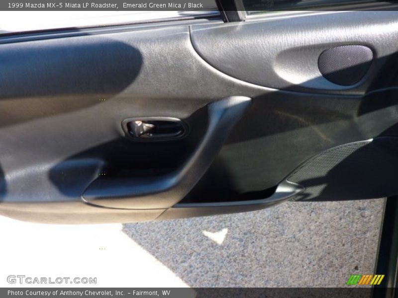 Emerald Green Mica / Black 1999 Mazda MX-5 Miata LP Roadster