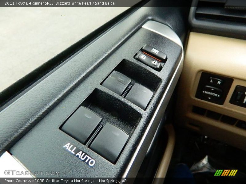Blizzard White Pearl / Sand Beige 2011 Toyota 4Runner SR5