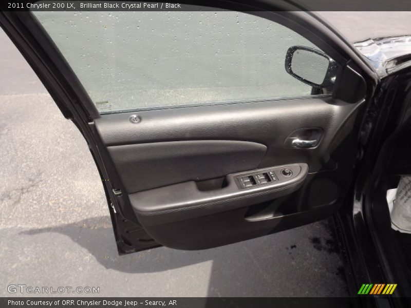 Brilliant Black Crystal Pearl / Black 2011 Chrysler 200 LX