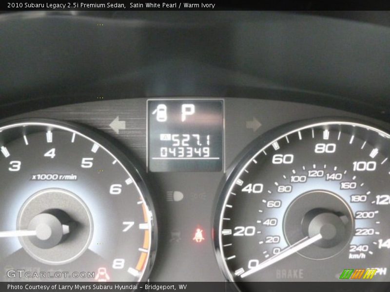 Satin White Pearl / Warm Ivory 2010 Subaru Legacy 2.5i Premium Sedan