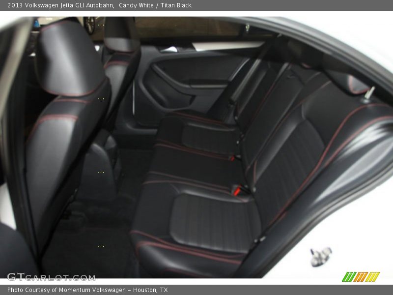 Candy White / Titan Black 2013 Volkswagen Jetta GLI Autobahn